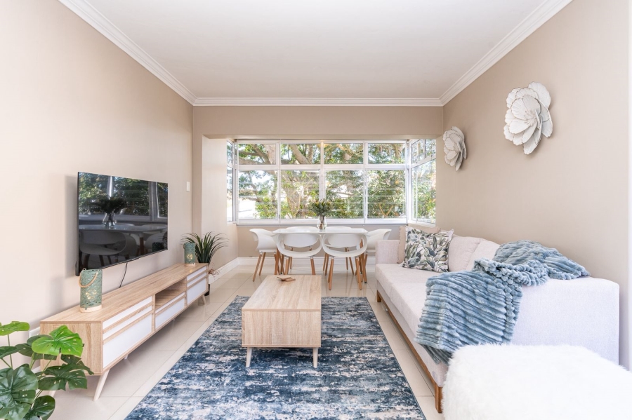 To Let 1 Bedroom Property for Rent in Three Anchor Bay Western Cape